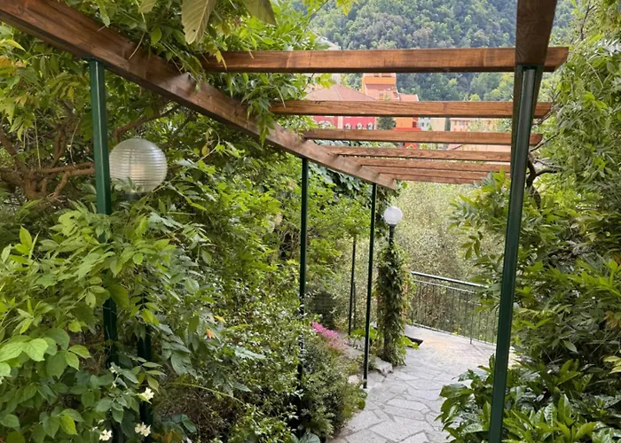 “Da Gio” In Un Antico Borgo Di Genova